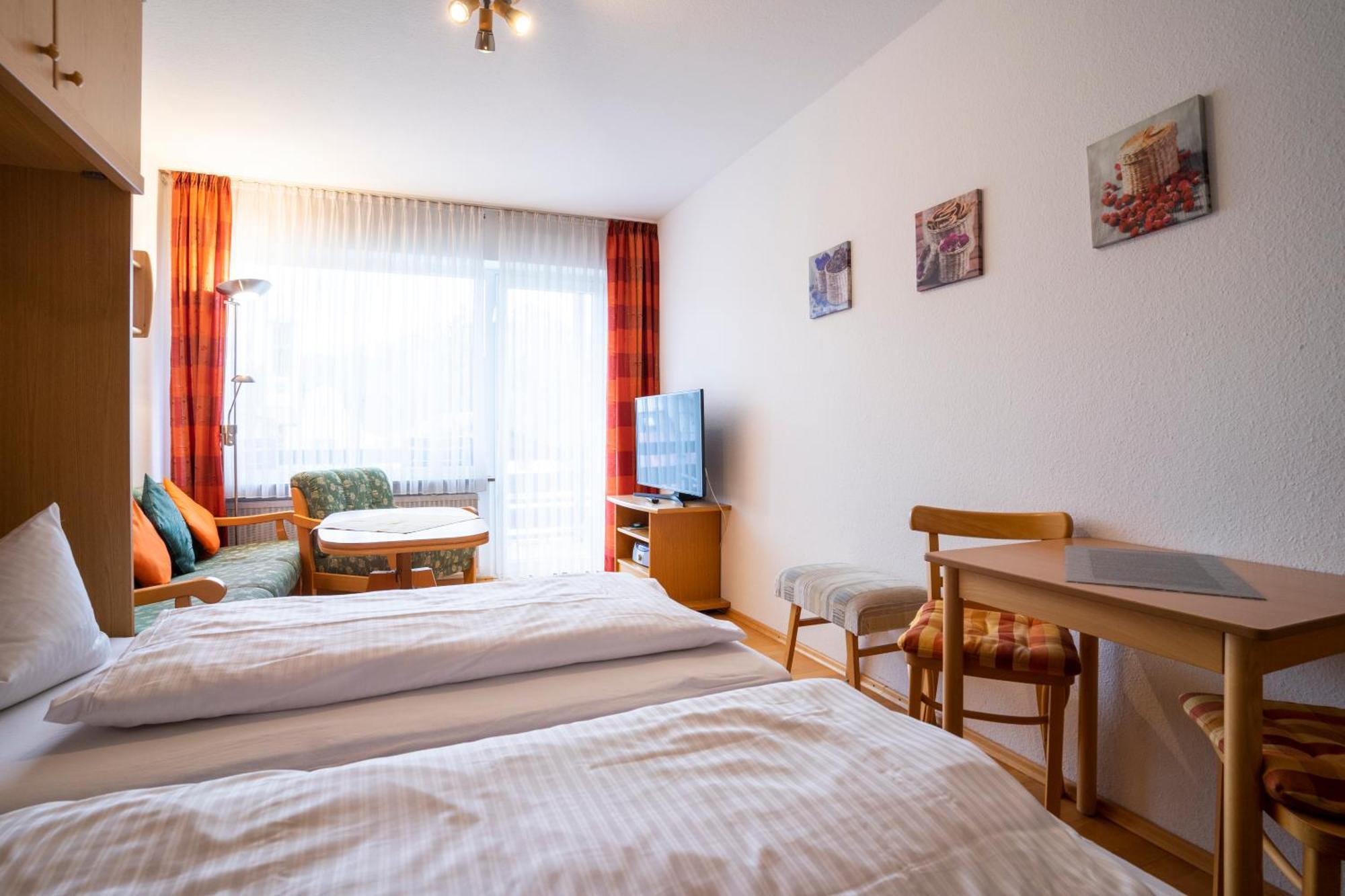 Ferienwohnung M. Simbeck Оберстдорф Екстериор снимка